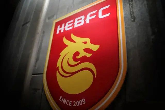 少妇高潮浪潮av99网站